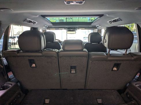 New 2026 Land Rover Range Rover Long Wheelbase SE AWD/4WD image 27