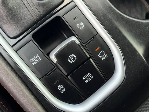 Used 2020 Hyundai Santa Fe Limited FWD image 30
