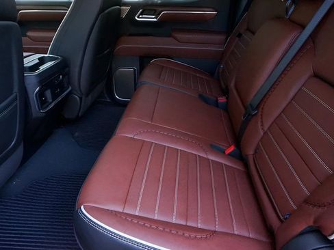 Used 2025 GMC Sierra 1500 Denali Ultimate image 19