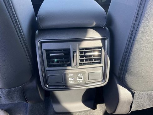 New 2026 Subaru Outback Touring XT AWD/4WD image 18
