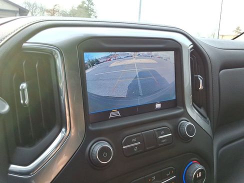 Certified 2022 Chevrolet Silverado 1500 RST image 31