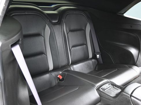 Used 2017 Chevrolet Camaro SS RWD image 33
