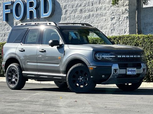 New 2025 Ford Bronco Sport Badlands w/ Badlands Tech Package image 2
