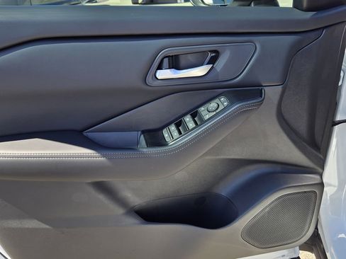 New 2026 Nissan Rogue SV w/ Cold Weather Package FWD image 17