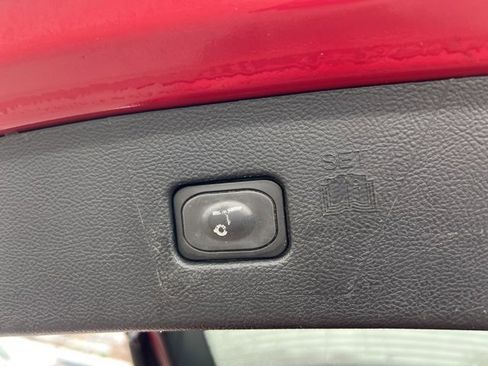 Certified 2023 Ford Edge ST image 24