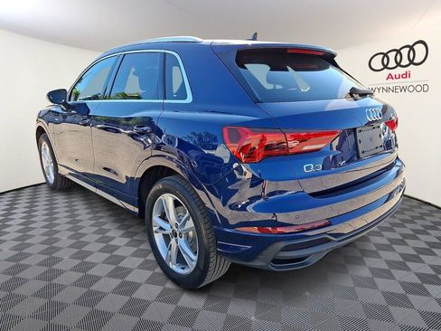 Certified 2023 Audi Q3 2.0T Premium w/ Convenience Package AWD/4WD image 4