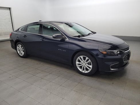 Used 2017 Chevrolet Malibu Hybrid w/ Leather Package image 11