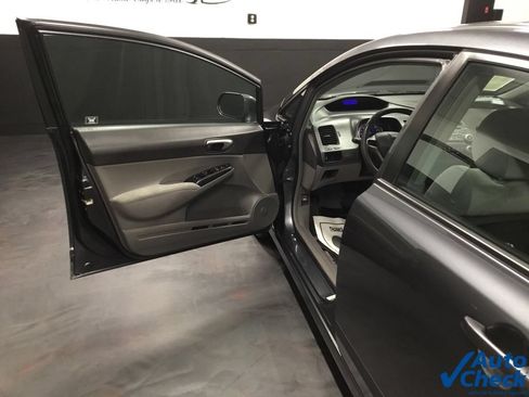 Used 2010 Honda Civic LX image 18