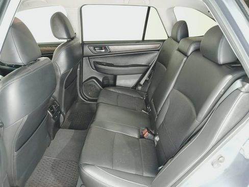 Used 2015 Subaru Outback 2.5i Limited AWD/4WD image 12