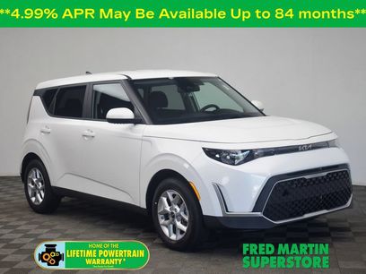 Used 2025 Kia Soul LX w/ LX Technology Package