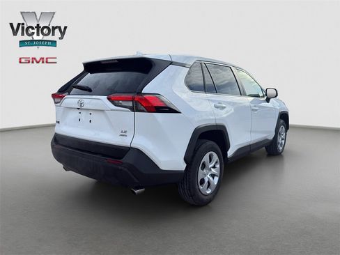 Used 2025 Toyota RAV4 LE image 13