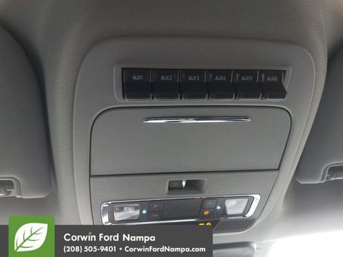 New 2026 Ford F250 Lariat w/ Chrome Package image 21