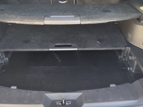 Used 2018 Nissan Rogue SV image 34