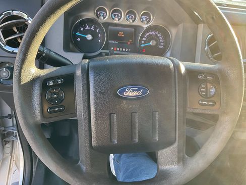 Used 2016 Ford F250 XLT w/ XTR Plus Package image 17