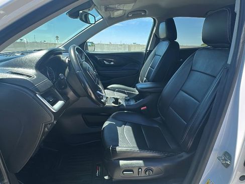 Used 2022 GMC Terrain SLT image 4