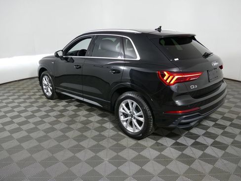 Used 2023 Audi Q3 2.0T Premium w/ Convenience Package AWD/4WD image 5