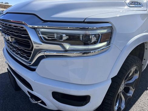 Used 2024 RAM 1500 Limited image 2