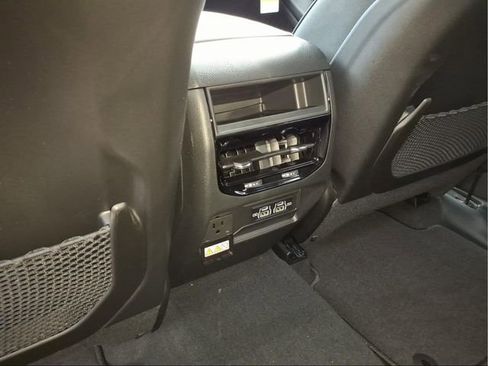 New 2025 Jeep Grand Cherokee Altitude AWD/4WD image 11