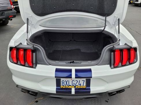 Used 2021 Ford Mustang Shelby GT500 w/ Technology Package RWD image 15