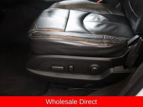 Used 2013 Chevrolet Traverse LT AWD/4WD image 13