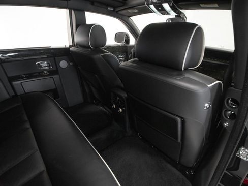 Used 2013 Rolls-Royce Phantom image 77