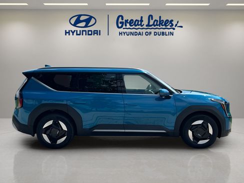 Used 2024 Kia EV9 Wind AWD/4WD image 6