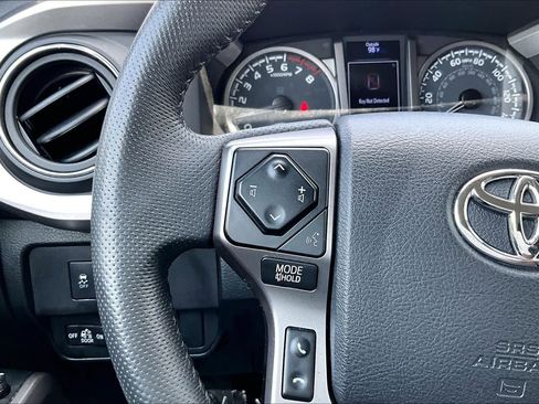 Used 2023 Toyota Tacoma SR5 w/ Technology Package AWD/4WD image 23