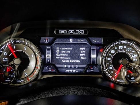 Used 2019 RAM 2500 Limited image 20