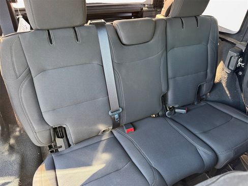 Certified 2022 Jeep Wrangler Unlimited Sport image 16