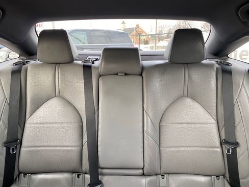 Used 2021 Toyota Avalon Limited image 28