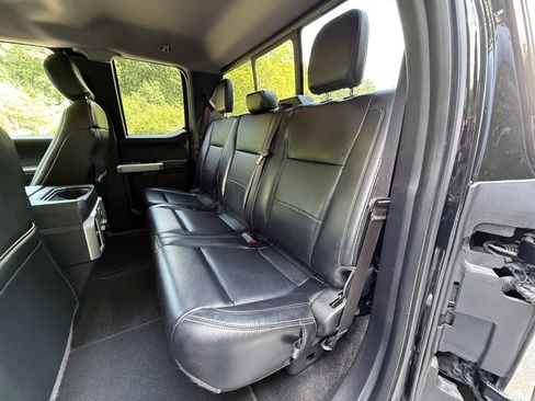 Used 2019 Ford F350 Lariat w/ Chrome Package AWD/4WD image 19
