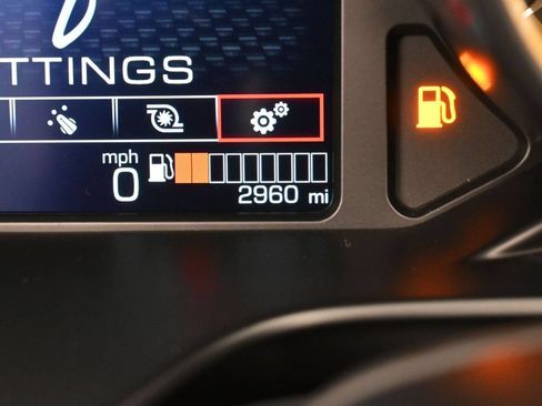 Used 2020 Ferrari Portofino RWD image 17