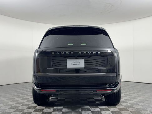 New 2026 Land Rover Range Rover Long Wheelbase SE image 10