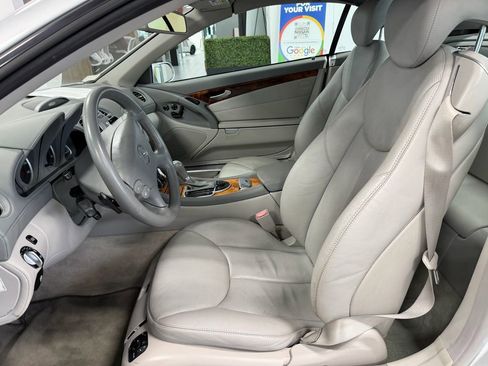 Used 2007 Mercedes-Benz SL 550 image 10