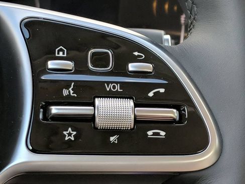 Certified 2020 Mercedes-Benz E 350 Sedan image 23