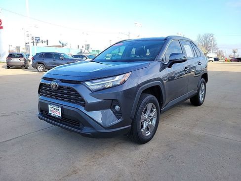 Used 2023 Toyota RAV4 XLE FWD image 2