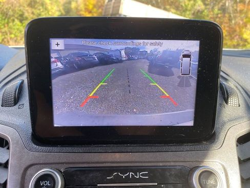 Used 2020 Ford Transit Connect XL image 21