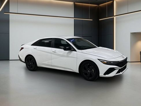 Certified 2026 Hyundai Elantra Sport FWD image 9