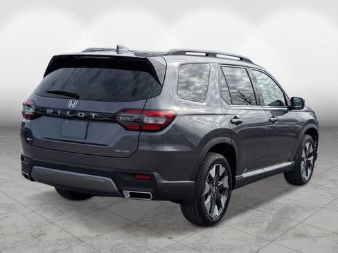 New 2026 Honda Pilot Elite image 5