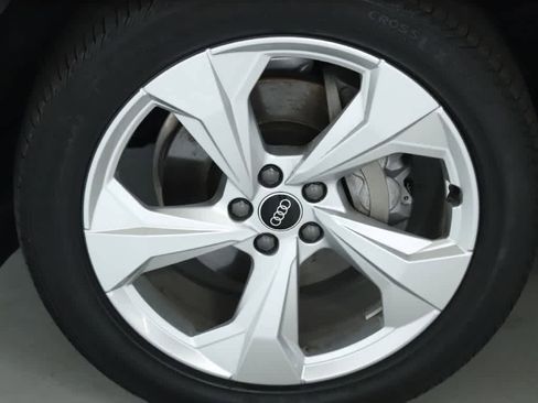 Used 2023 Audi Q5 2.0T Premium Plus w/ Premium Plus Package image 39