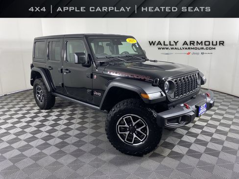 Used 2025 Jeep Wrangler Unlimited Rubicon w/ Convenience Group AWD/4WD image 1