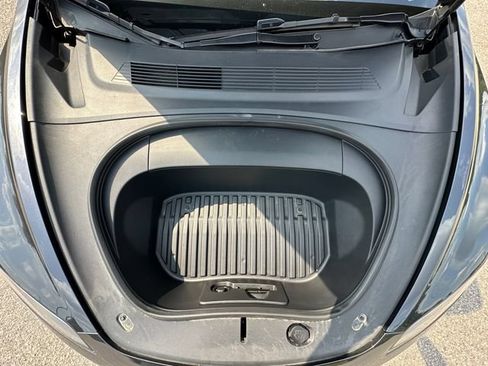 Used 2024 Tesla Model 3 Standard Range RWD image 28