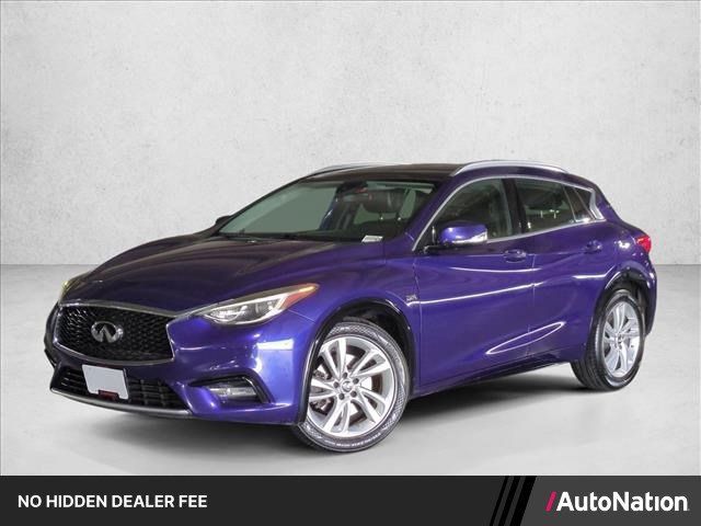 Used 2017 INFINITI QX30 Premium FWD image 1