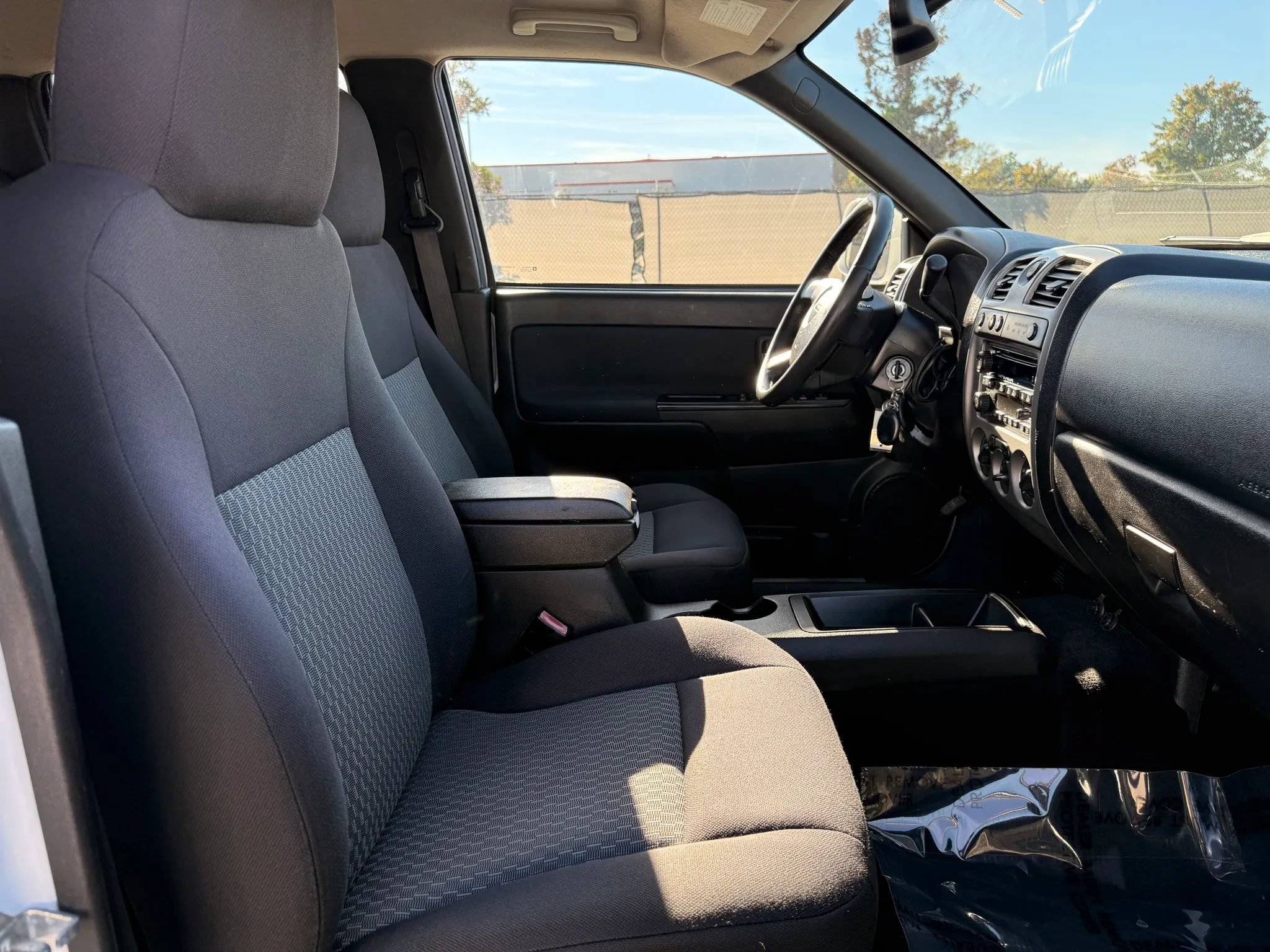 Used 2011 GMC Canyon SLE AWD/4WD image 18