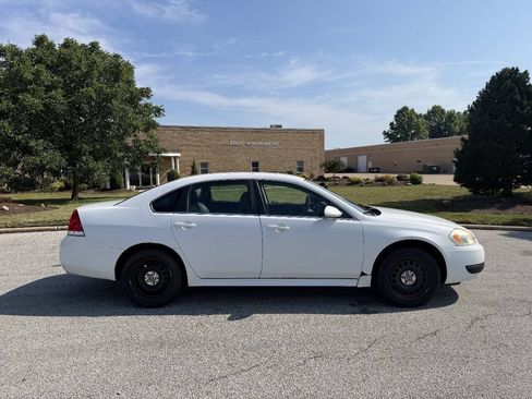 Used 2012 Chevrolet Impala Police FWD image 5