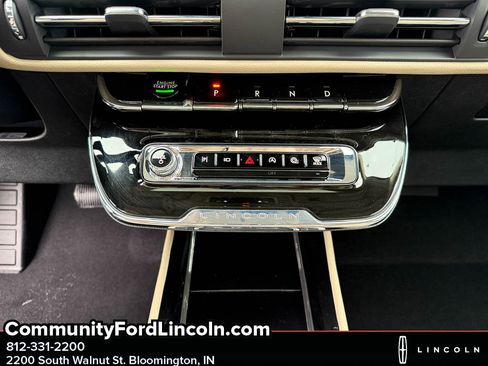 New 2026 Lincoln Corsair Premiere image 20