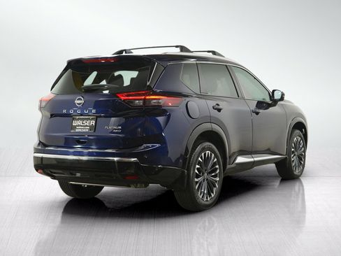 Used 2025 Nissan Rogue Platinum w/ Platinum Premium Package AWD/4WD image 6
