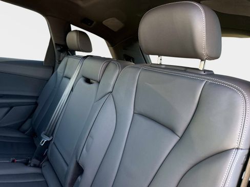 Used 2025 Audi Q7 3.0T Premium Plus image 15