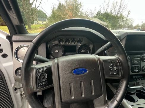 Used 2014 Ford F250 Lariat w/ Lariat Ultimate Package image 13