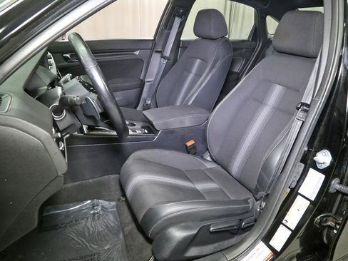 Certified 2023 Honda Civic Sport image 3